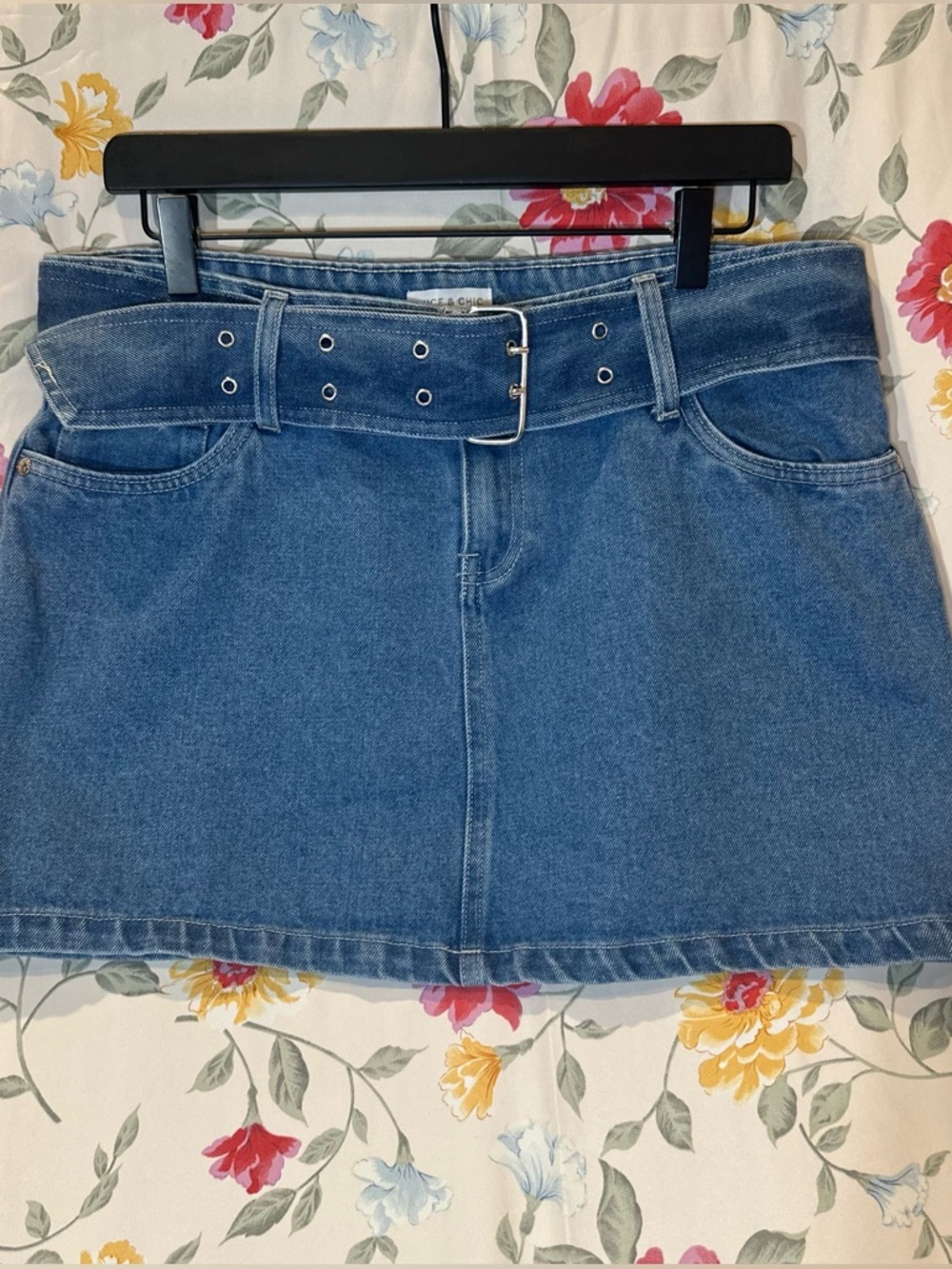 NICE & CHIC | BELTED DENIM Y2K MINI SKIRT | Size L